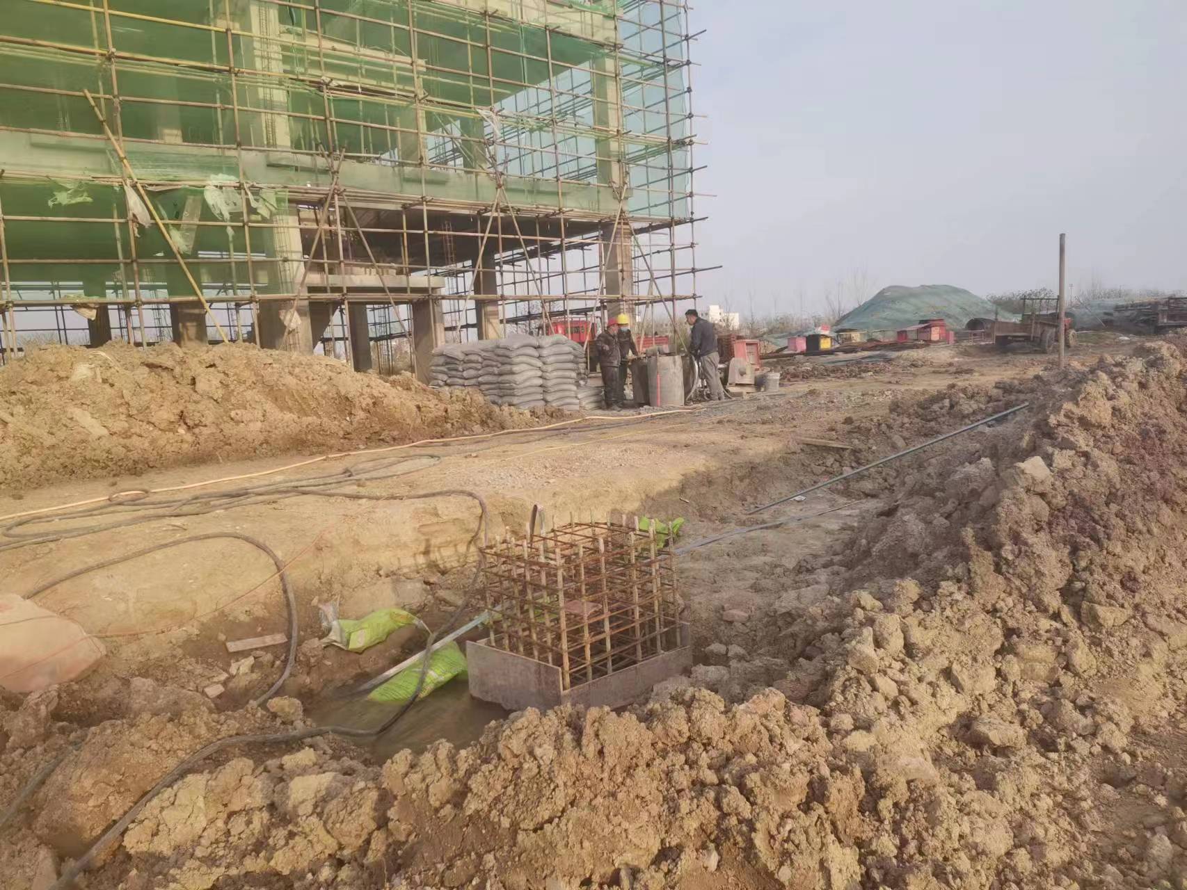 卓尼当桥梁出现裂缝的时候应该及时加固修补